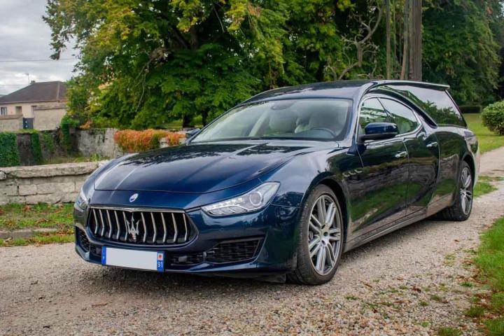 Voitures funéraires à Pithiviers