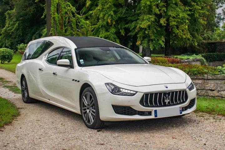 Fournisseur de véhicules pour obsèques à Pithiviers