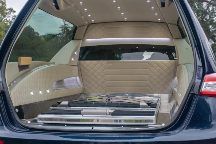 Fournisseur de véhicules pour obsèques à Pithiviers